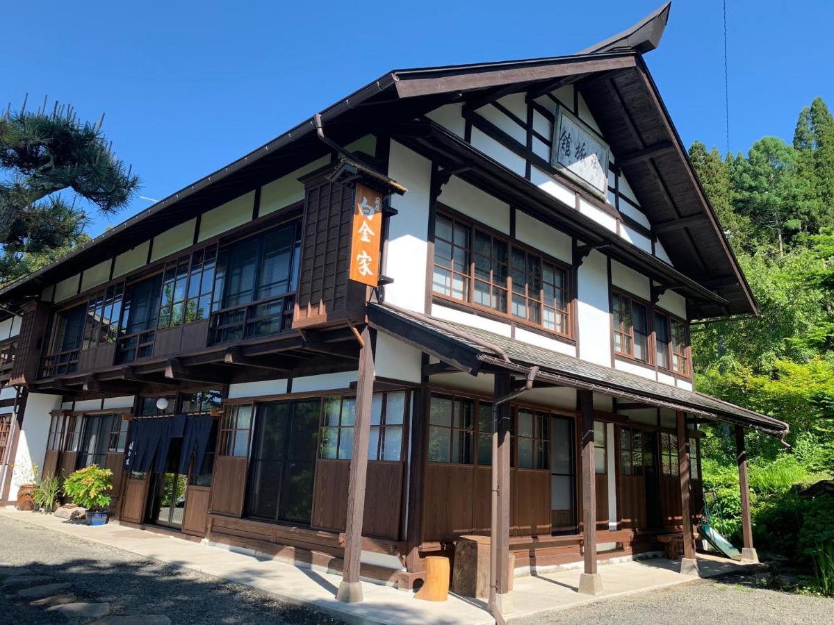 宿屋白金家: Traditional Ryokan Experience Nagano Exterior photo
