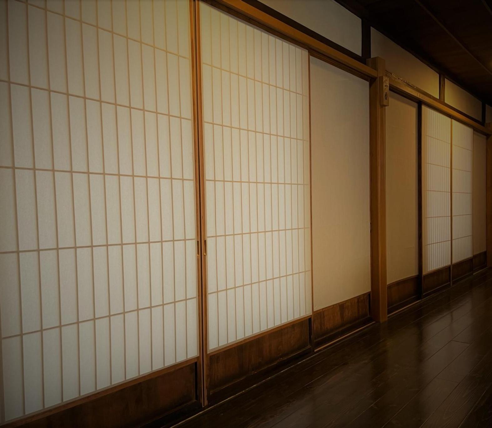 宿屋白金家: Traditional Ryokan Experience Nagano Exterior photo